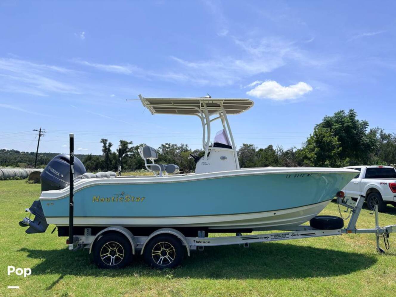 A photo of this 2021 Nauticstar 2102L