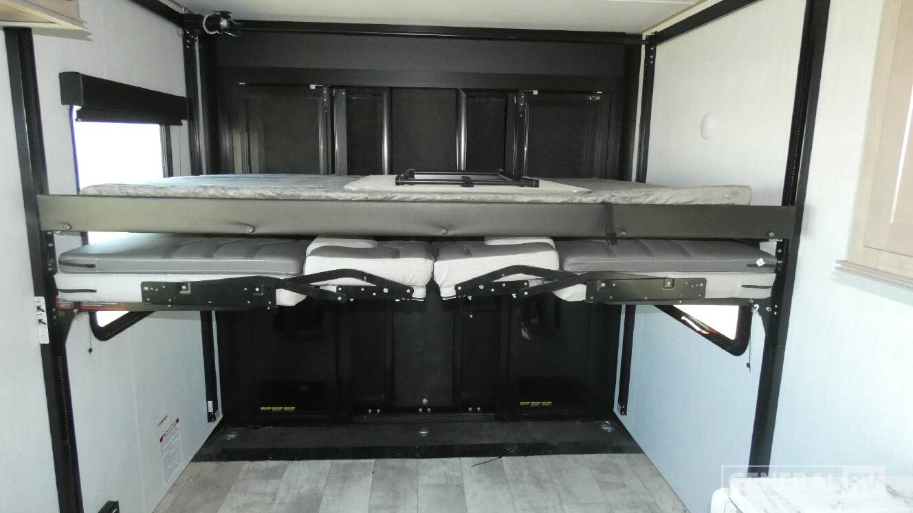 A photo of this 2023 Grand Design Momentum G-Class 23G