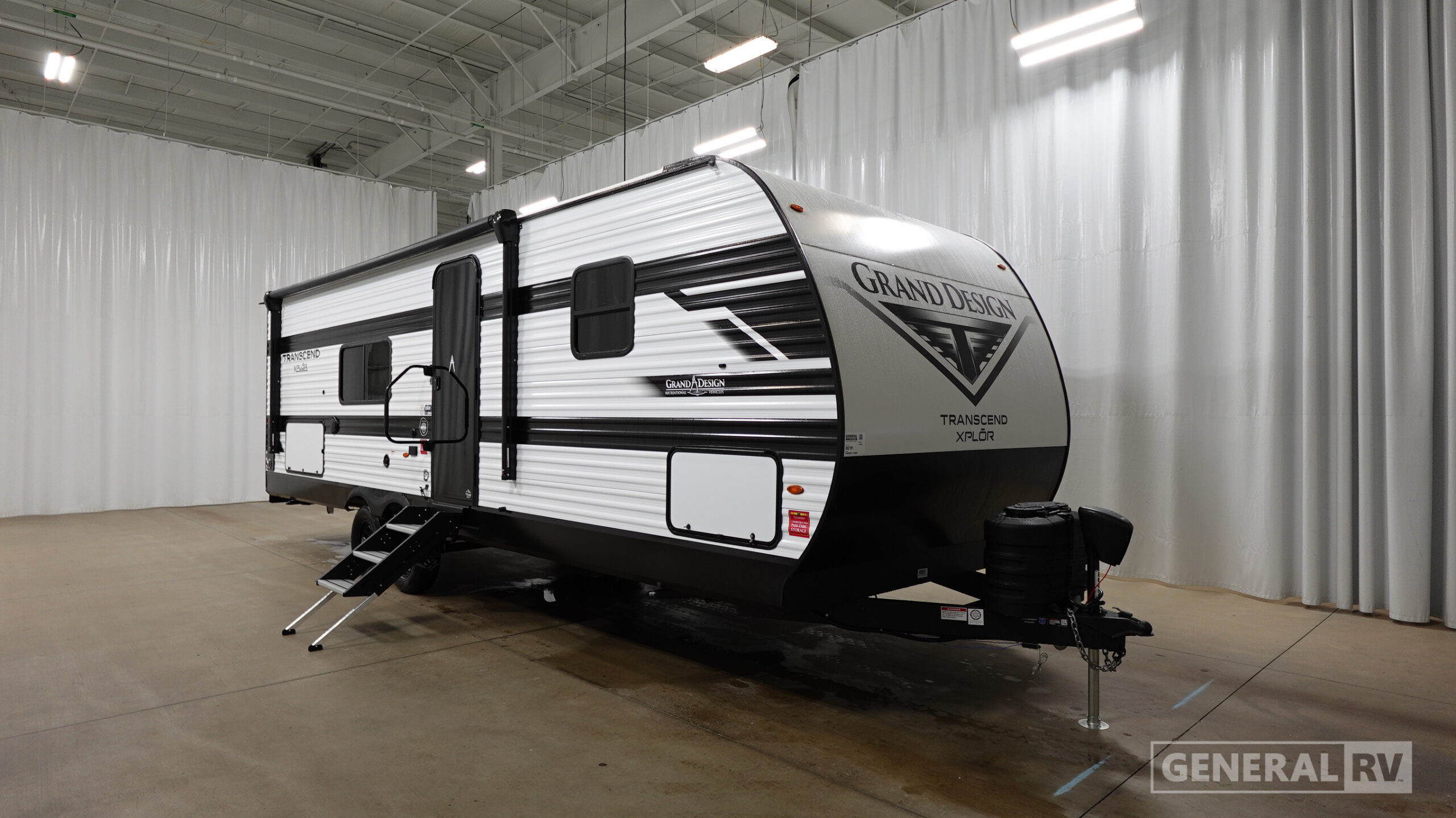 2027 Grand Design TRANSCEND-X 26BHX in west chester PA