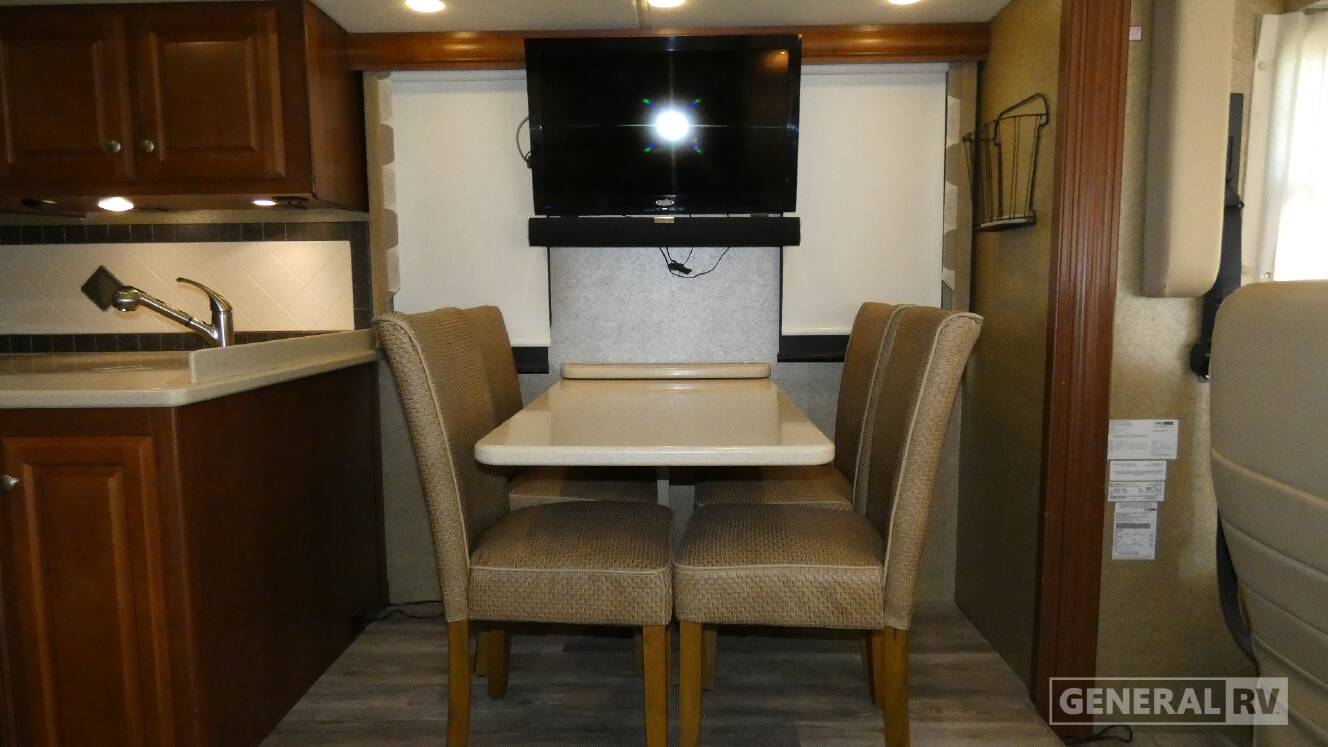 A photo of this 2014 Thor Motor Coach PALAZZO 33.2