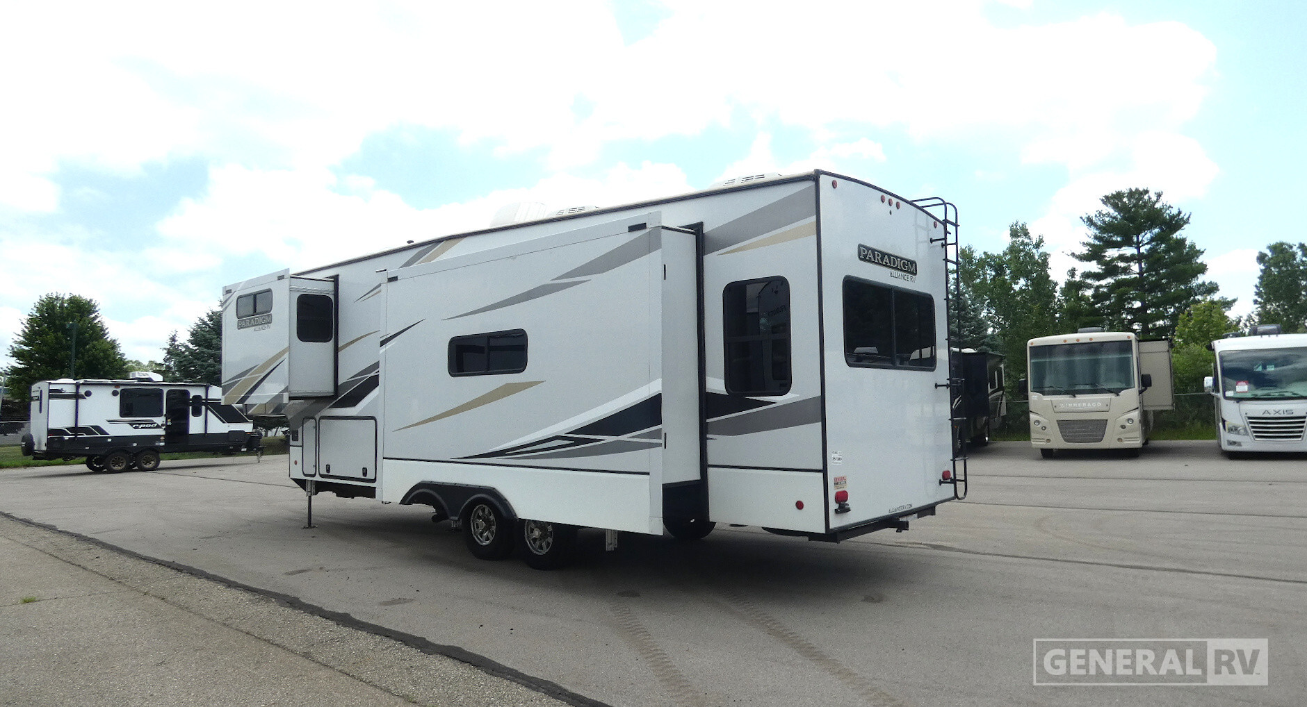 2021 Alliance Rv PARADIGM 310RL in wayland MI