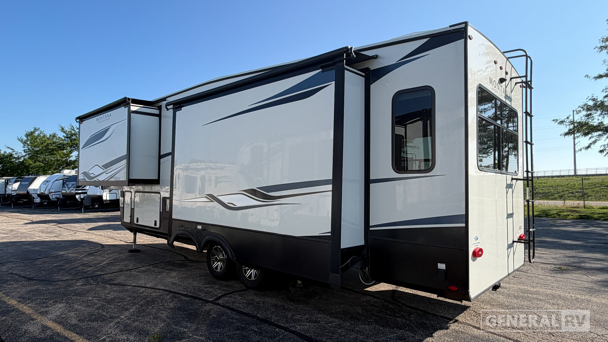 2023 Keystone MONTANA HIGH COUNTRY 295RL in huntley IL
