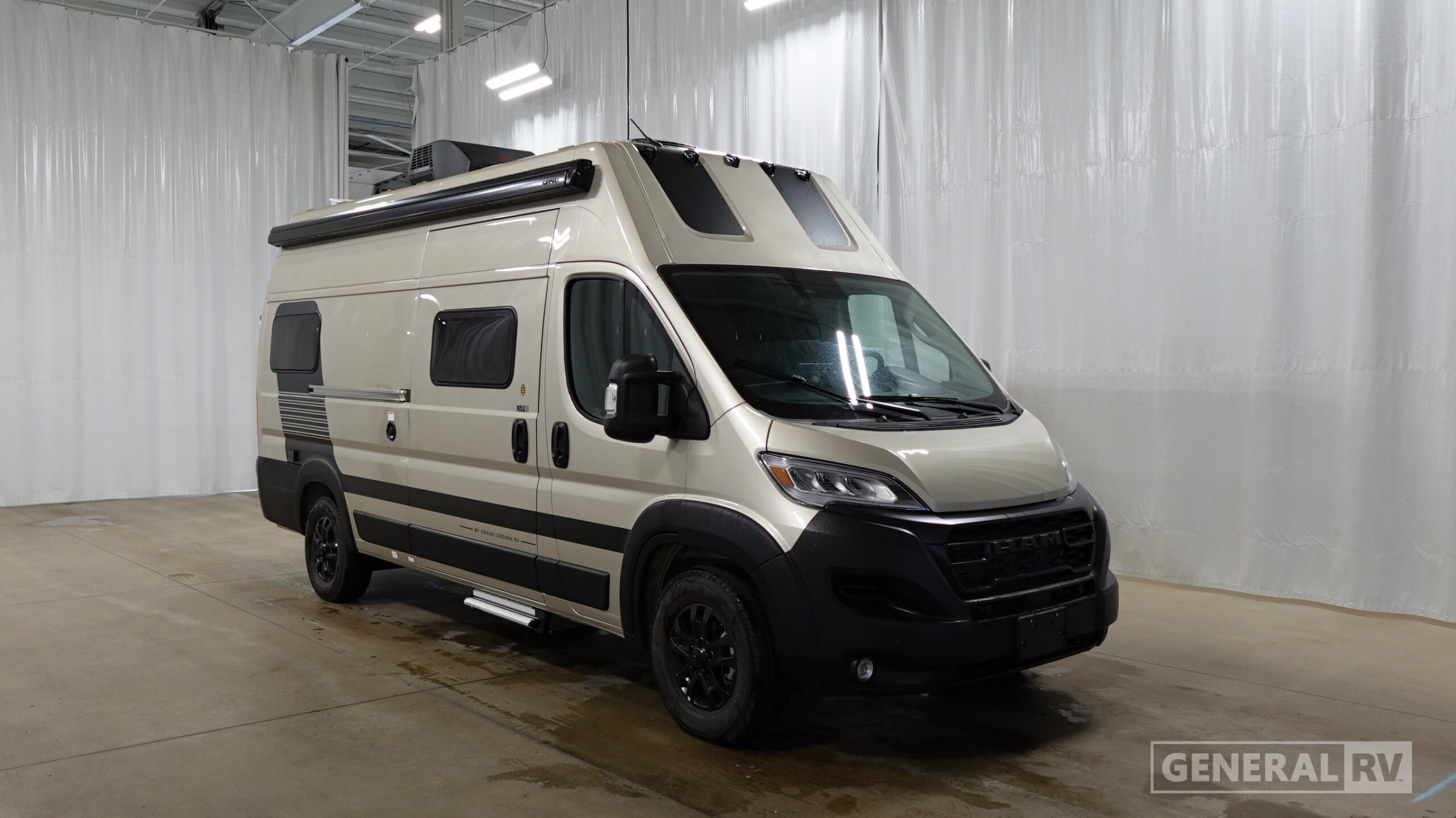 2027 Grand Design LINEAGE LVP1 in wayland MI