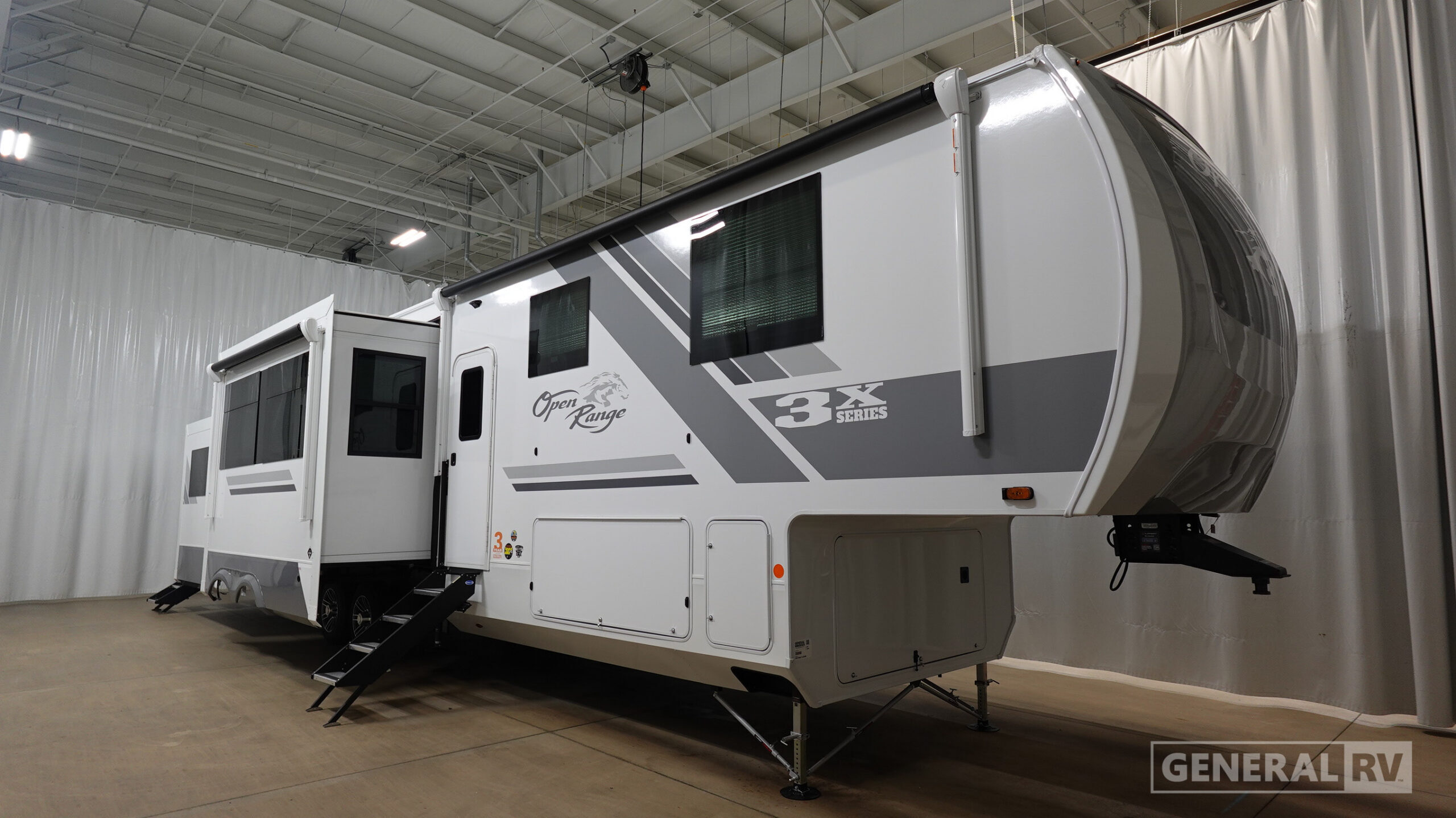 2027 Highland Ridge Rv OPEN RANGE 3X 393TBR in dover FL