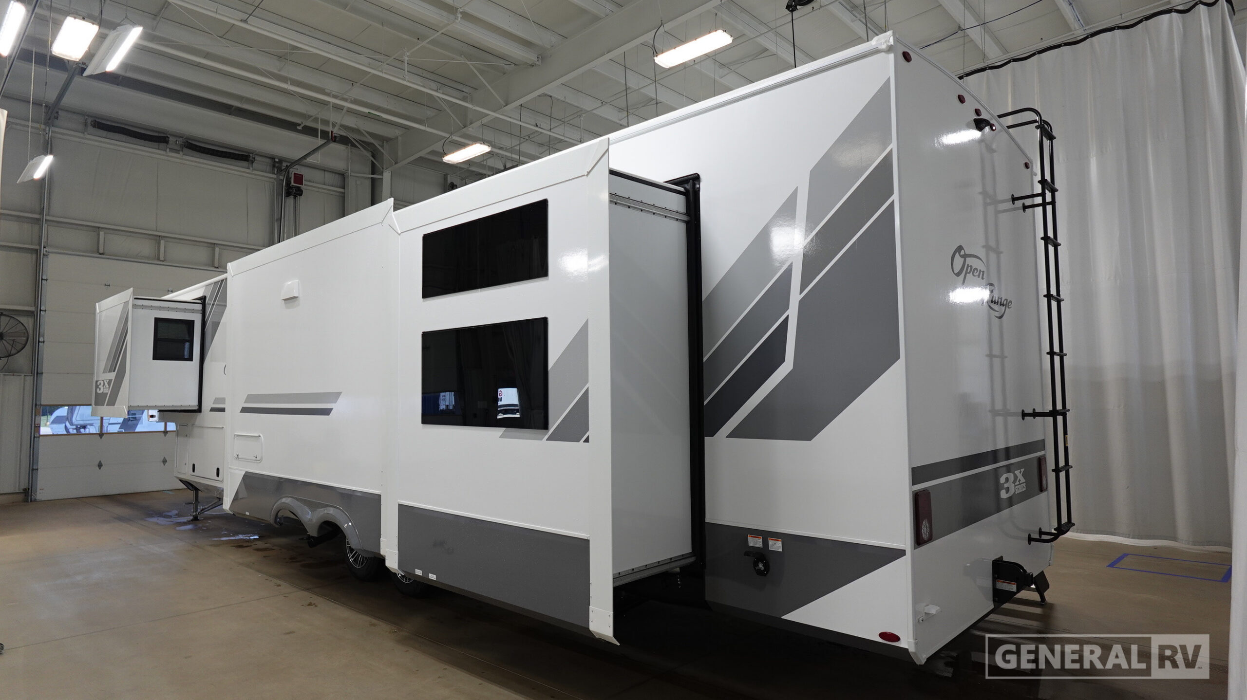 2027 Highland Ridge Rv OPEN RANGE 3X 393TBR in ashland VA