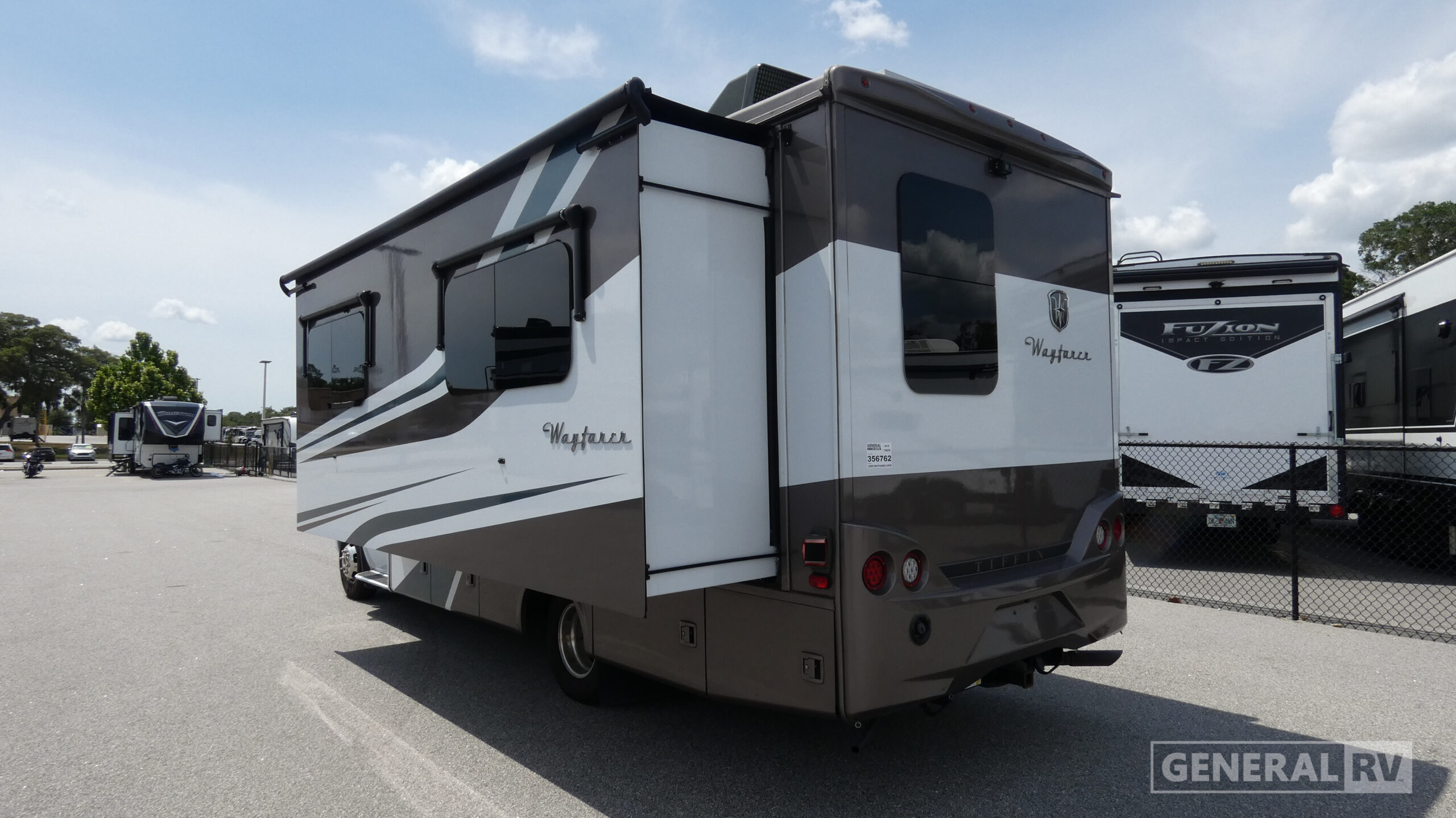 2019 Tiffin Wayfarer 24FW in fort myers FL