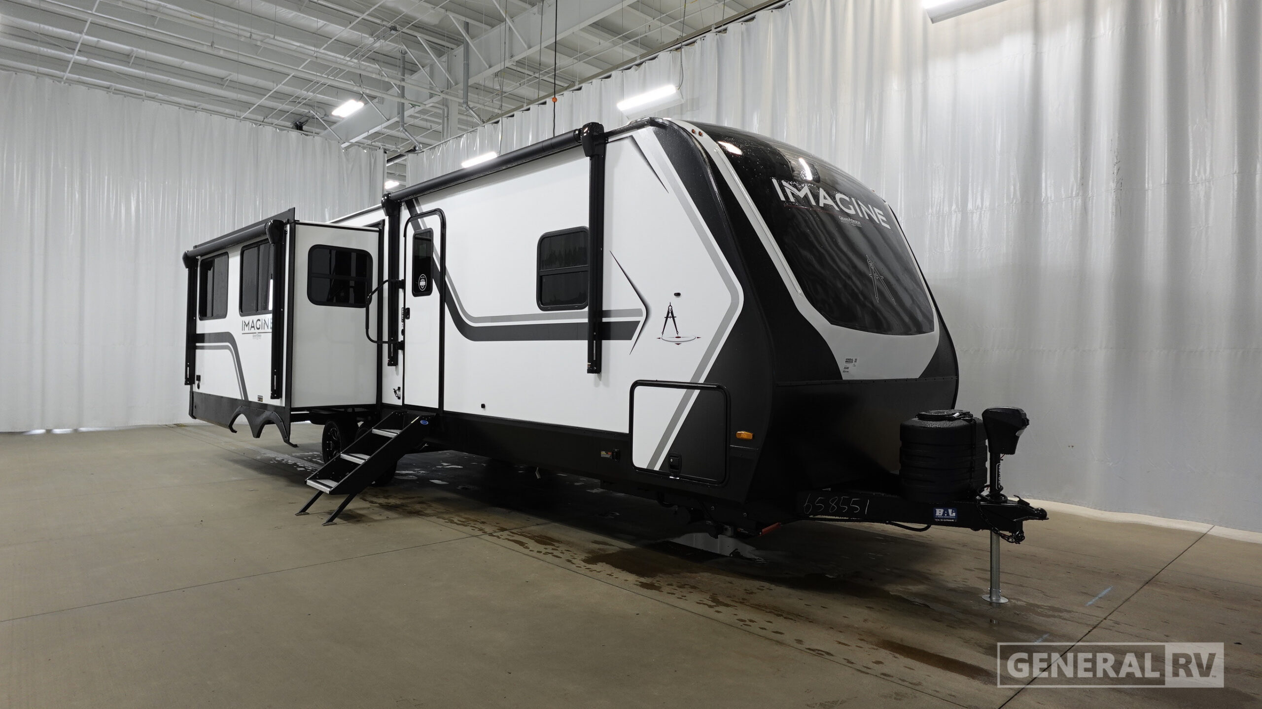 2026 Grand Design IMAGINE 2970RL in west chester PA