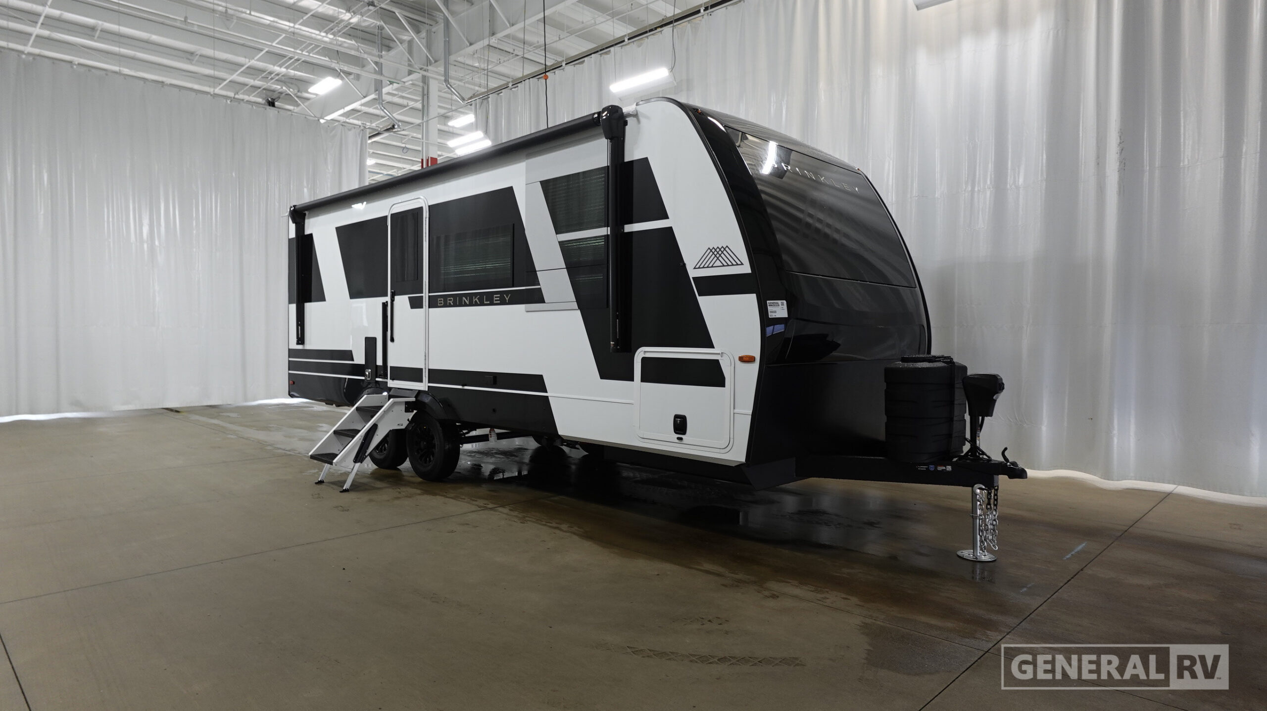 2027 Brinkley MODEL I 235 in huntley IL