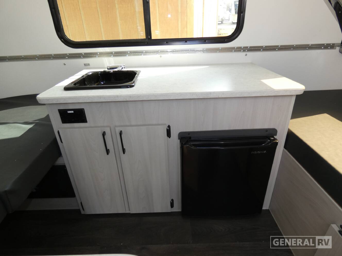 A photo of this 2026 Aliner Scout Lite Std. Model