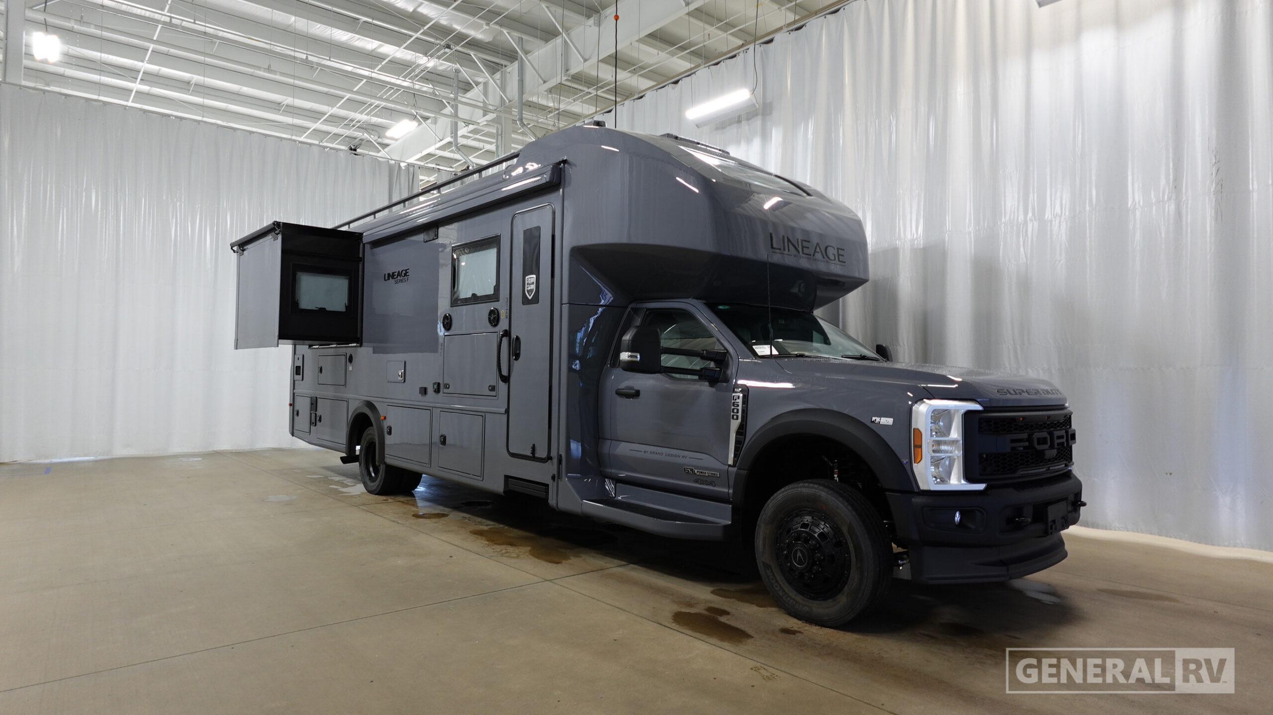 2027 Grand Design LINEAGE SERIES F 31ZW in dover FL