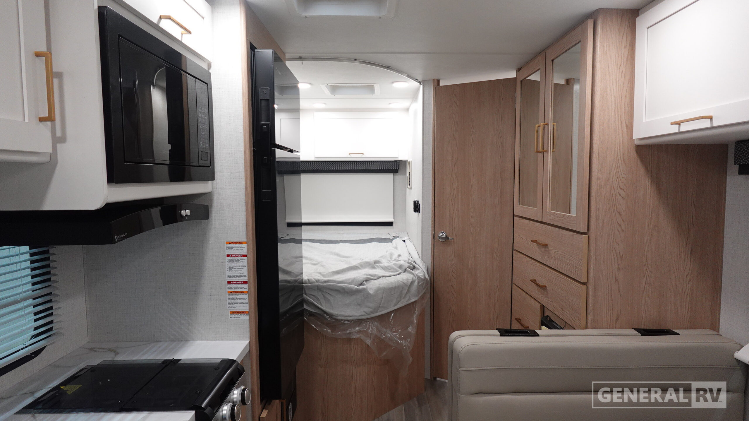 2027 Thor Motor Coach FOUR WINDS 21Z Chevy in orange park FL