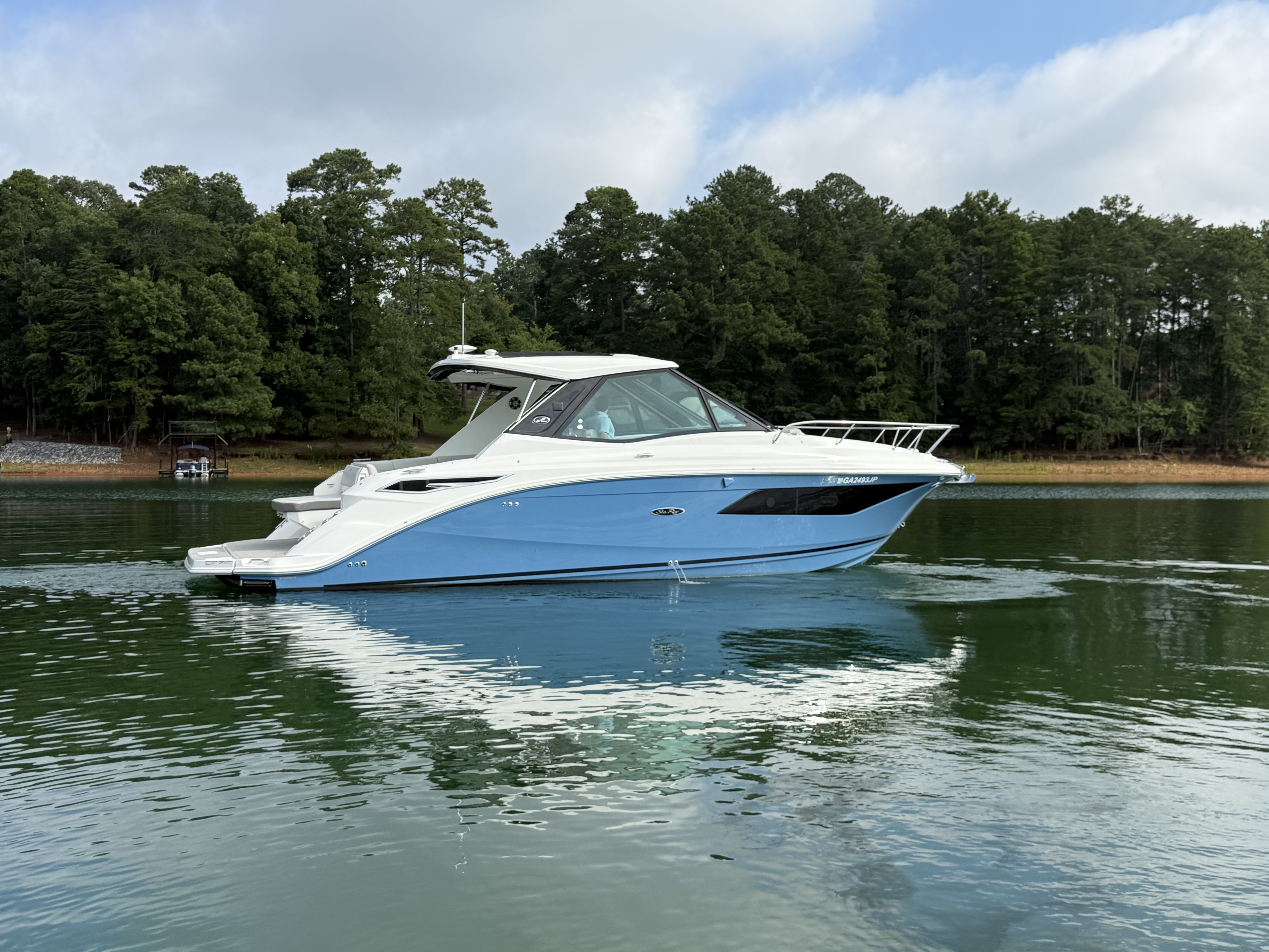 2024 Sea Ray 320 SUNDANCER in cumming GA