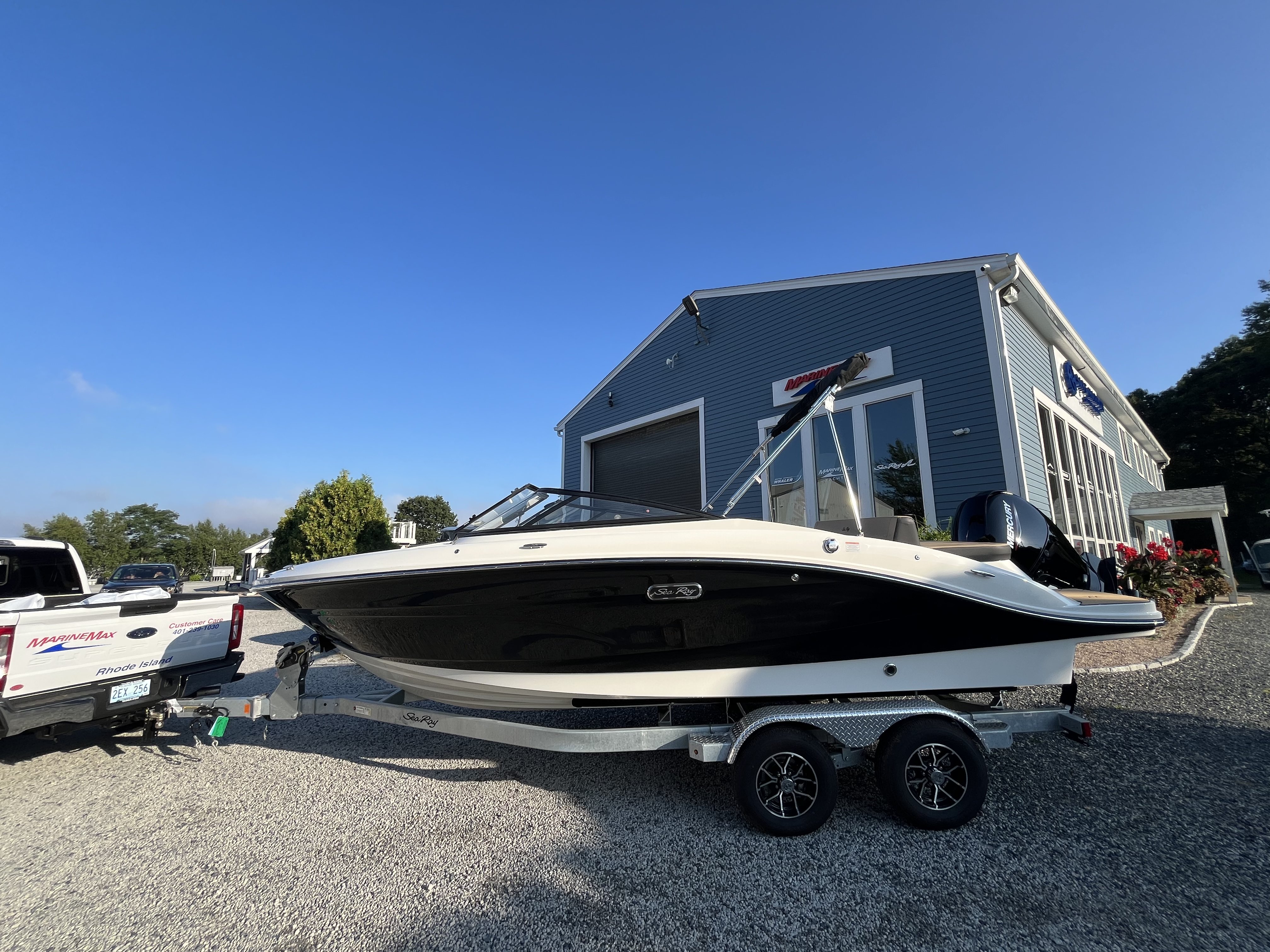 2027 Sea Ray SPX 210 Outboard in wakefield RI