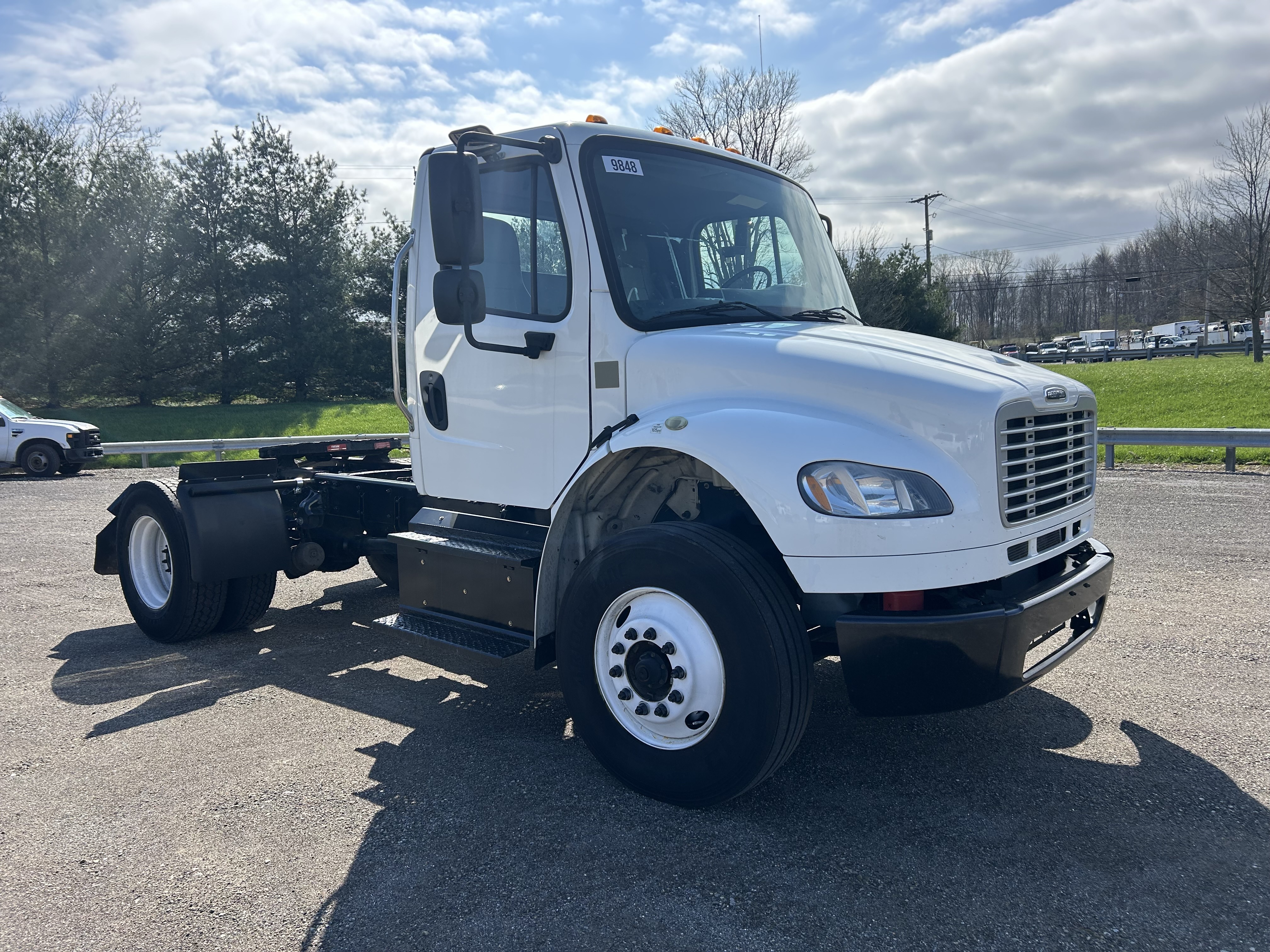 2019 FREIGHTLINER BUSINESS CLASS M2 106 in Mount Vernon, OH