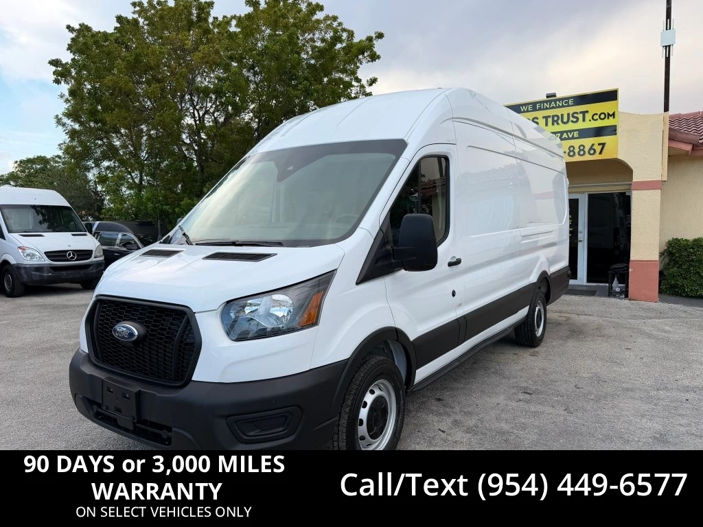 2025 FORD TRANSIT 250 in Miami, FL