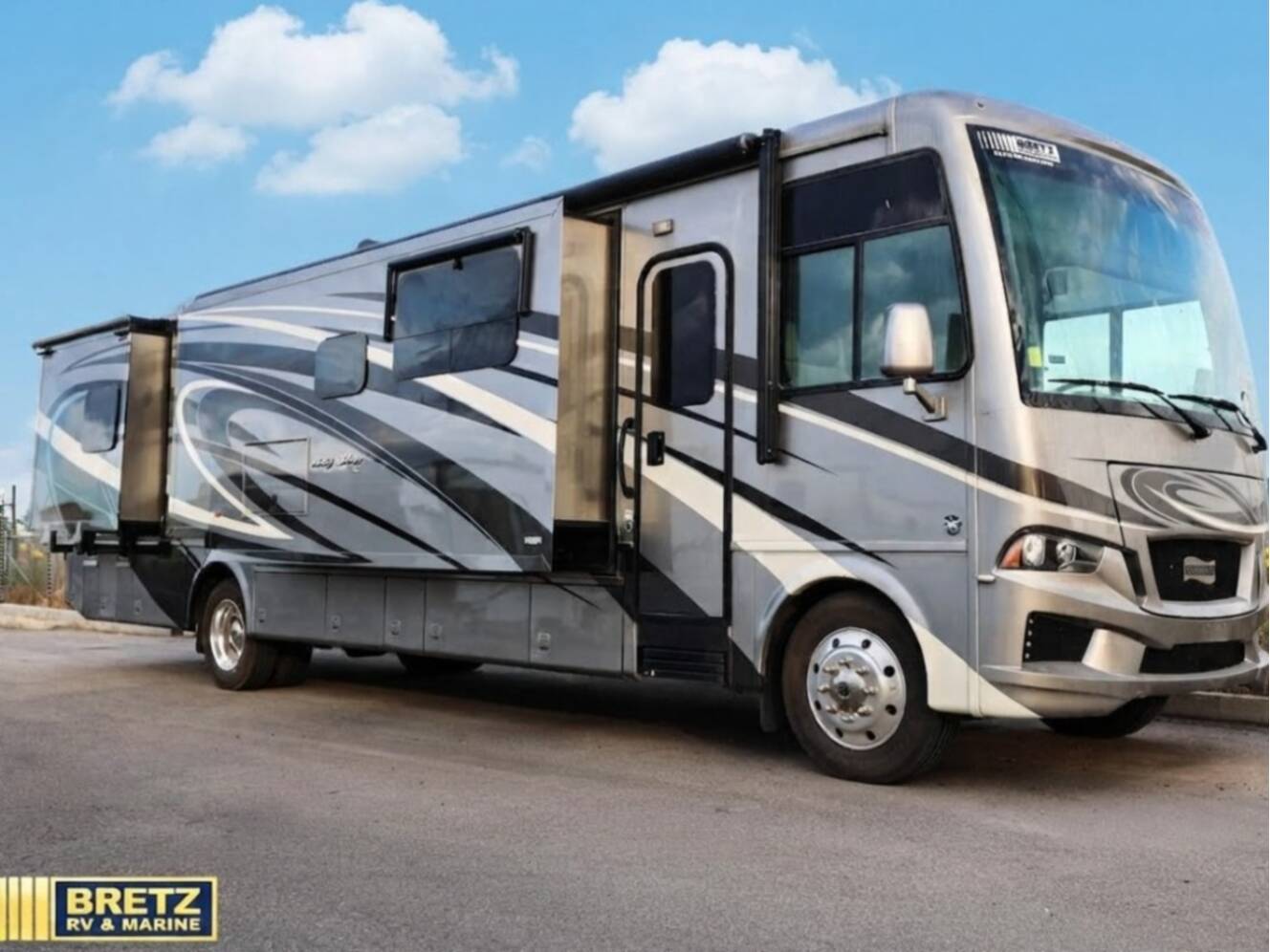 A photo of this 2019 Newmar Bay Star 3626