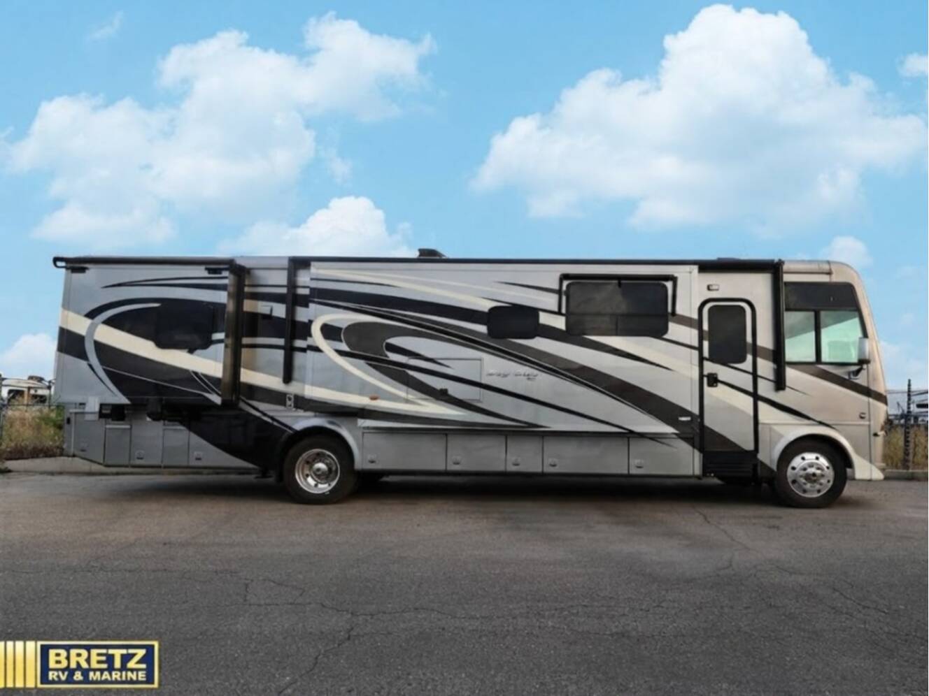 A photo of this 2019 Newmar Bay Star 3626