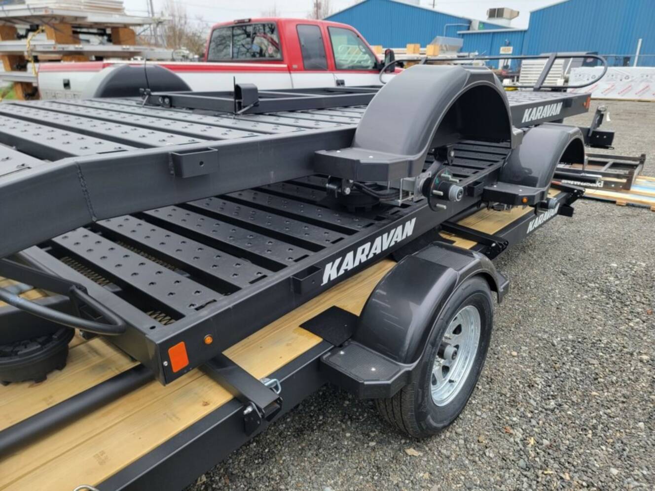 A photo of this 2022 Karavan KUS-2990-72-12