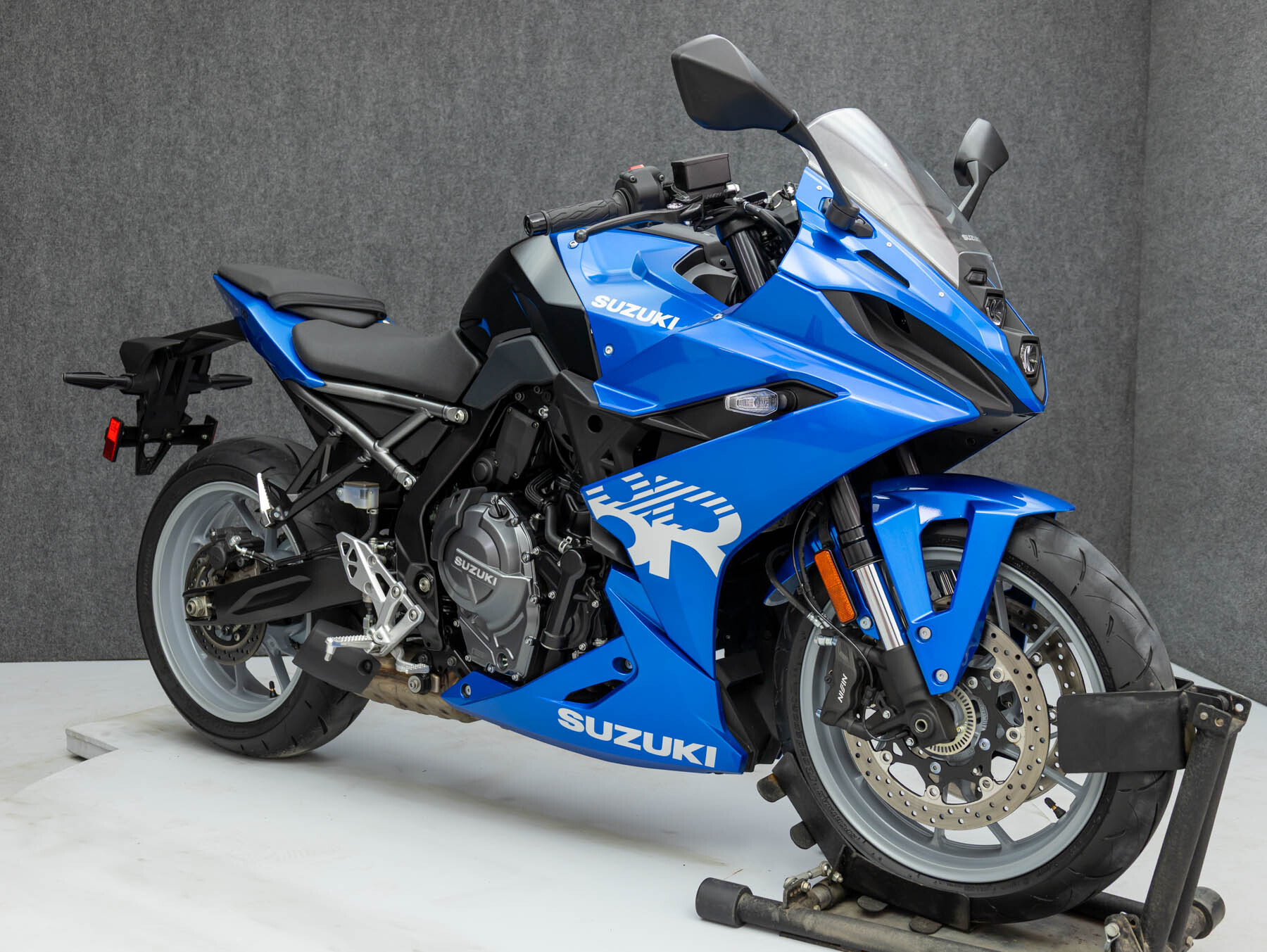2025 Suzuki GSX800 GSX8R 800 W/ABS 8R in Coxsackie, NY
