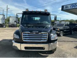 2025 Freightliner M2 106