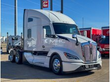 3 of the Best Sleeper Cab Trucks image