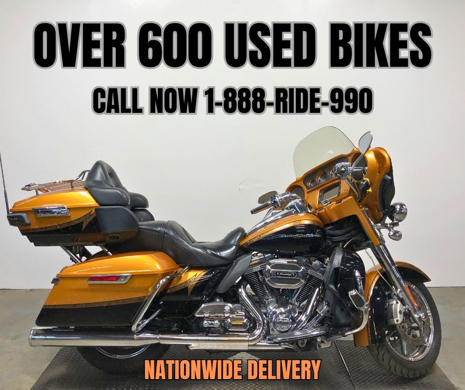 2015 Harley-Davidson® CVO Electra Glide Ultra Limited ULTRA LIMITED in Sandusky, MI