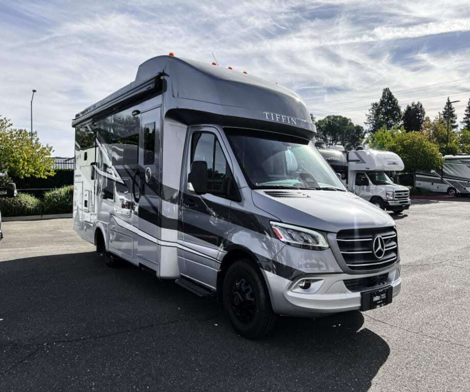 2027 Tiffin WAYFARER 25XLW in west sacramento CA