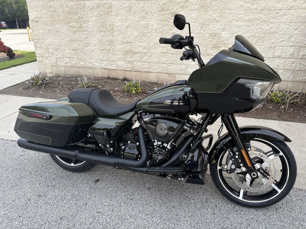 2026 Harley-Davidson® FLTRX - Road Glide® CUSTOM in Baymeadows Jacksonville, FL