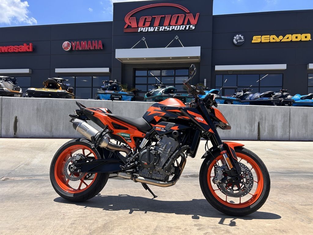 2022 KTM 890 Duke R DUKE R in Broken Arrow, OK