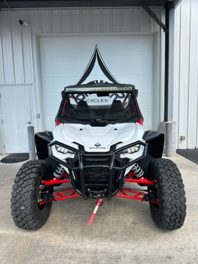 2023 Honda® Talon 1000R FOX Live Valve in henderson NC