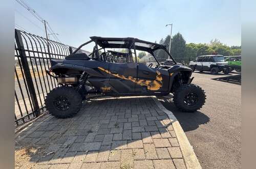 2026 Kawasaki Teryx® KRX4 1000 Blackout Edition in hillsboro OR