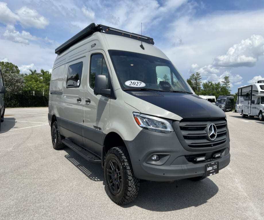 2027 Tiffin GH1 19BV BASE in fort myers FL