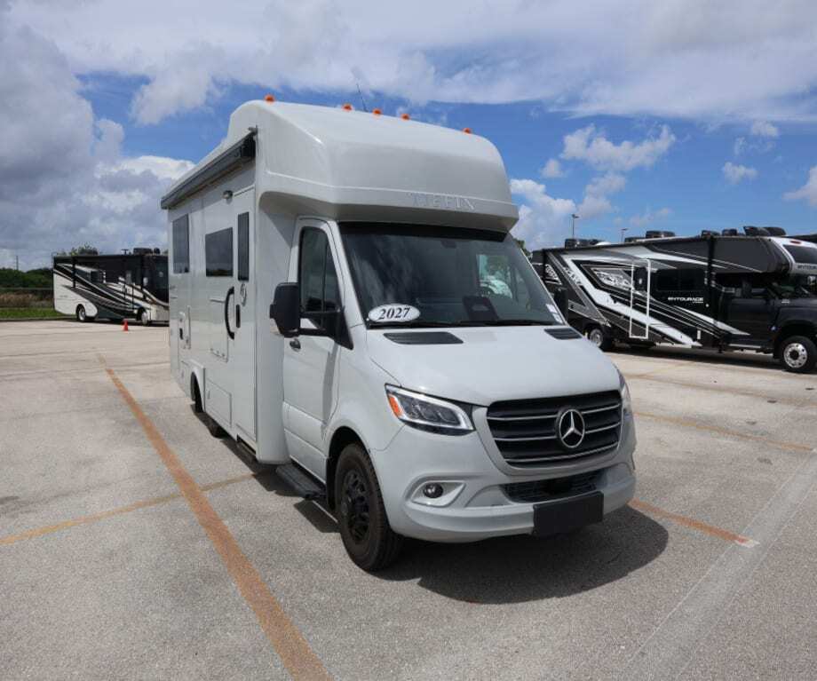 2027 Tiffin WAYFARER 25XLW in port st. lucie FL
