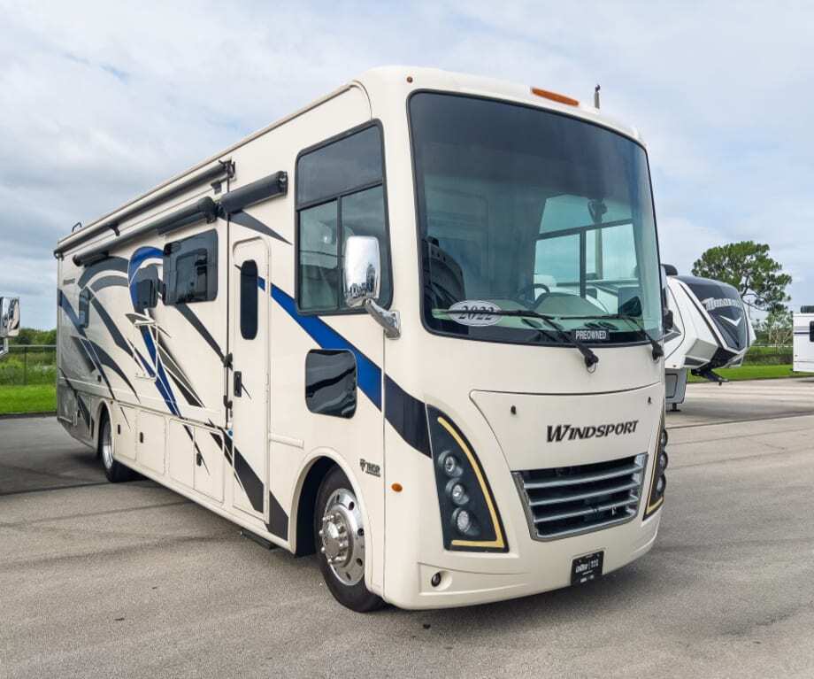 2022 Thor Motor Coach WINDSPORT 34R in fort myers FL