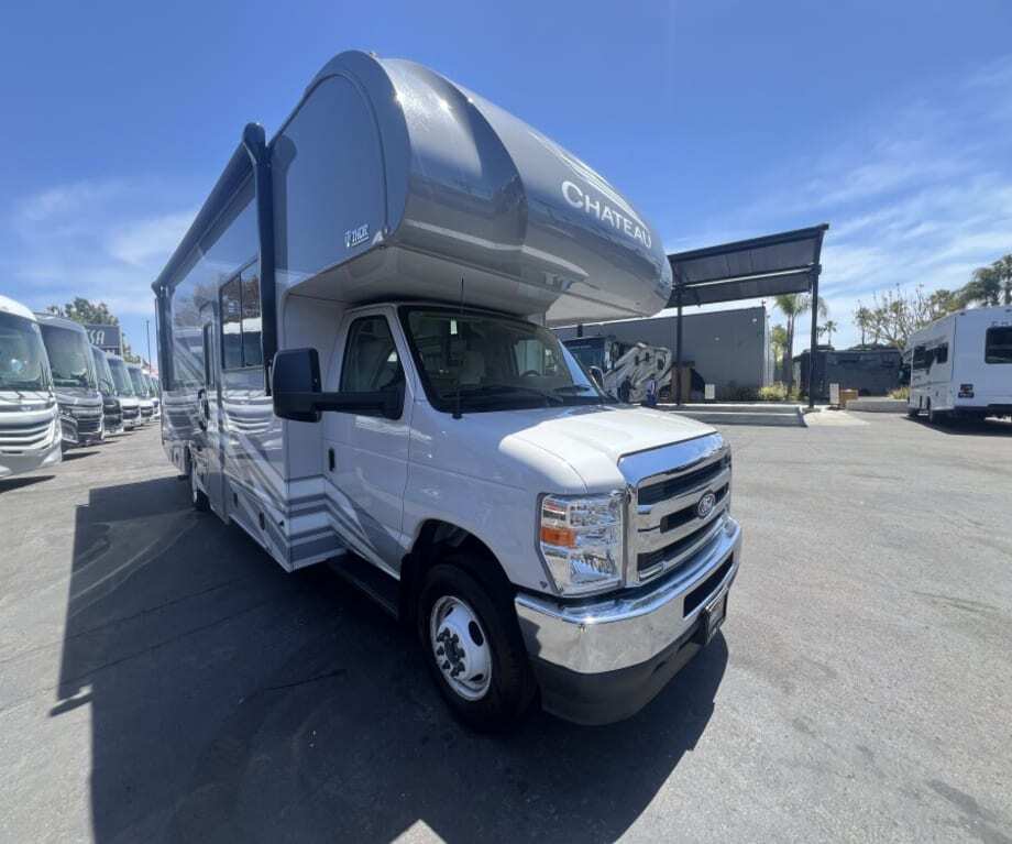 2027 Thor Motor Coach CHATEAU 29K in san diego CA