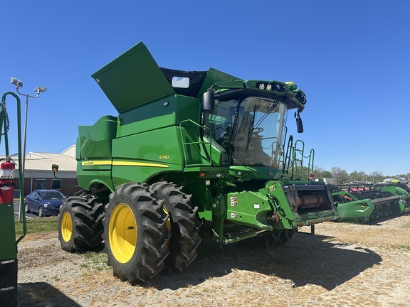 2024 John Deere S790 in Piggott, AR