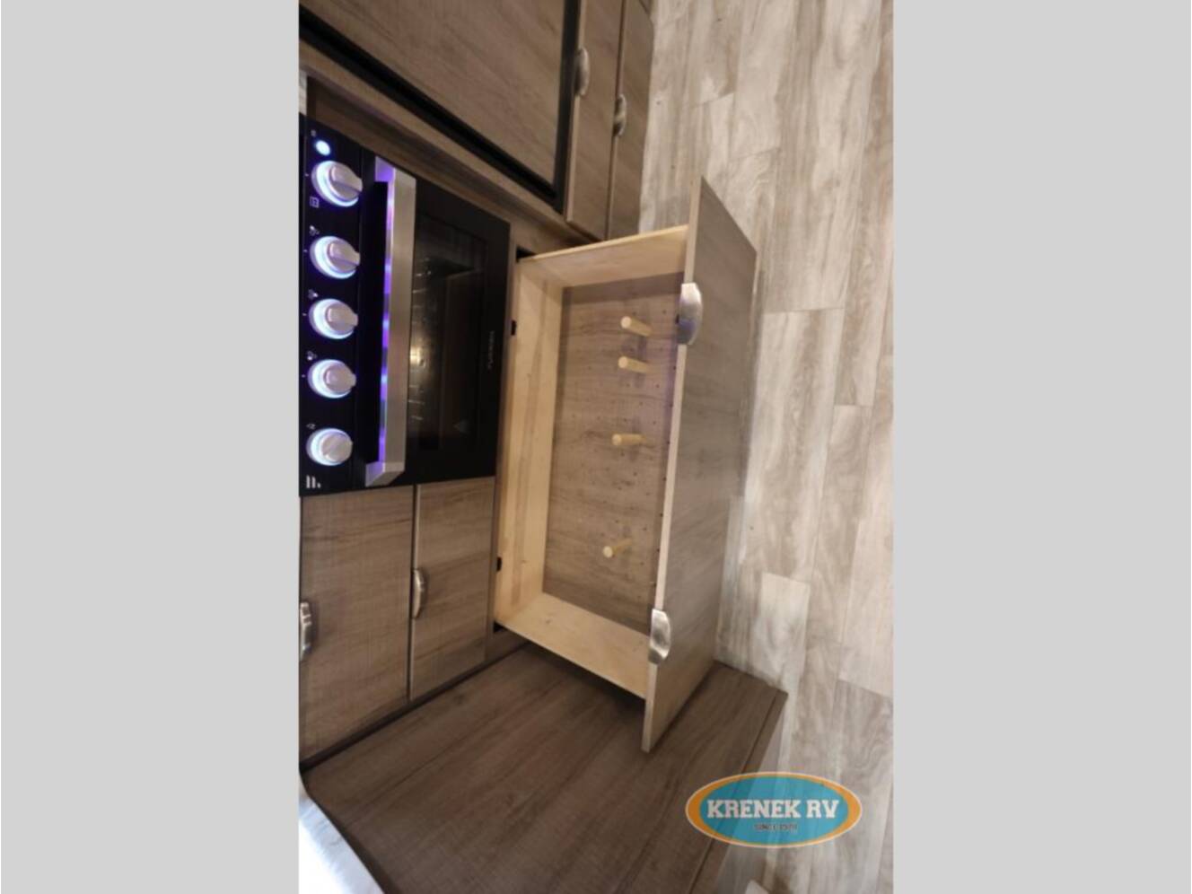 A photo of this 2020 Grand Design Imagine 2800BH