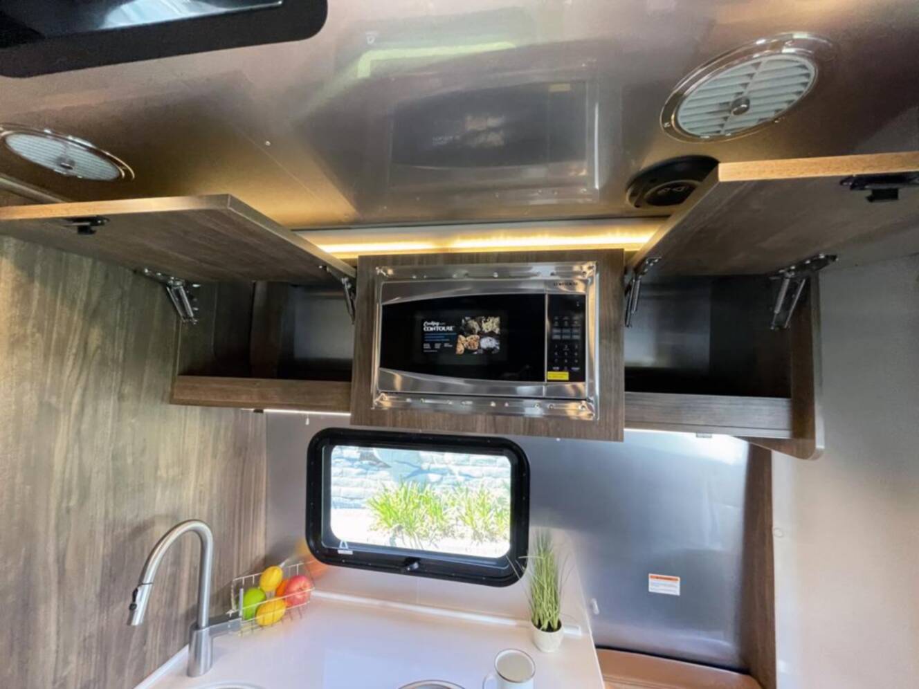 A photo of this 2027 Airstream Atlas 25RT