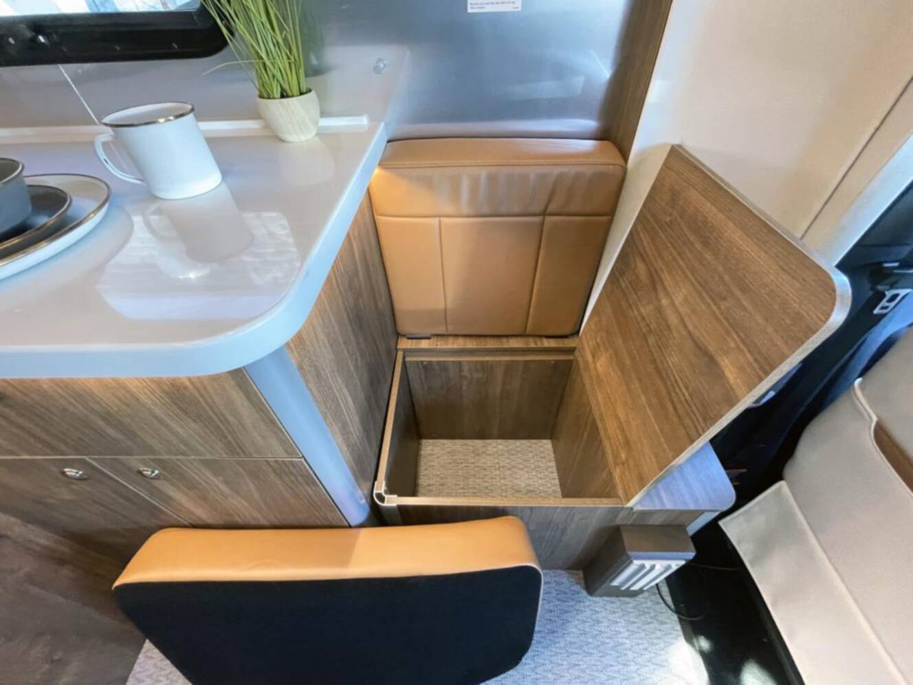 A photo of this 2027 Airstream Atlas 25RT