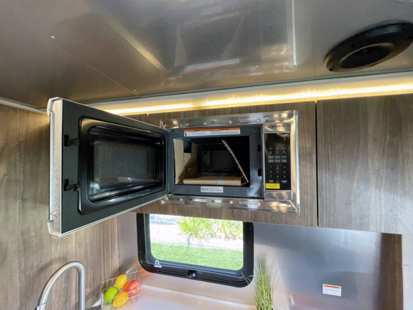 A photo of this 2027 Airstream Atlas 25RT