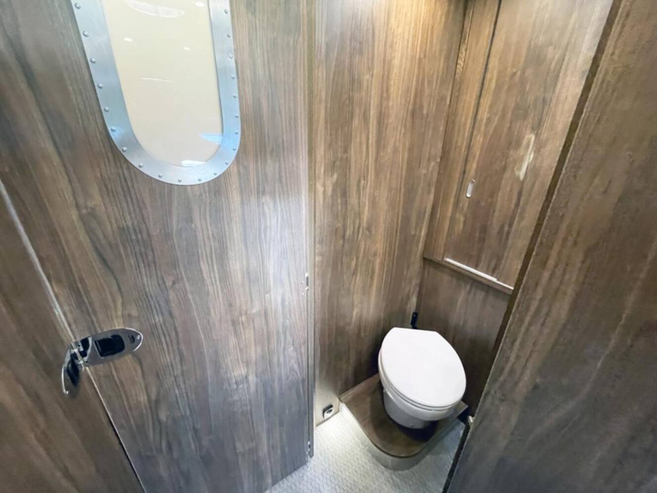 A photo of this 2027 Airstream Atlas 25RT