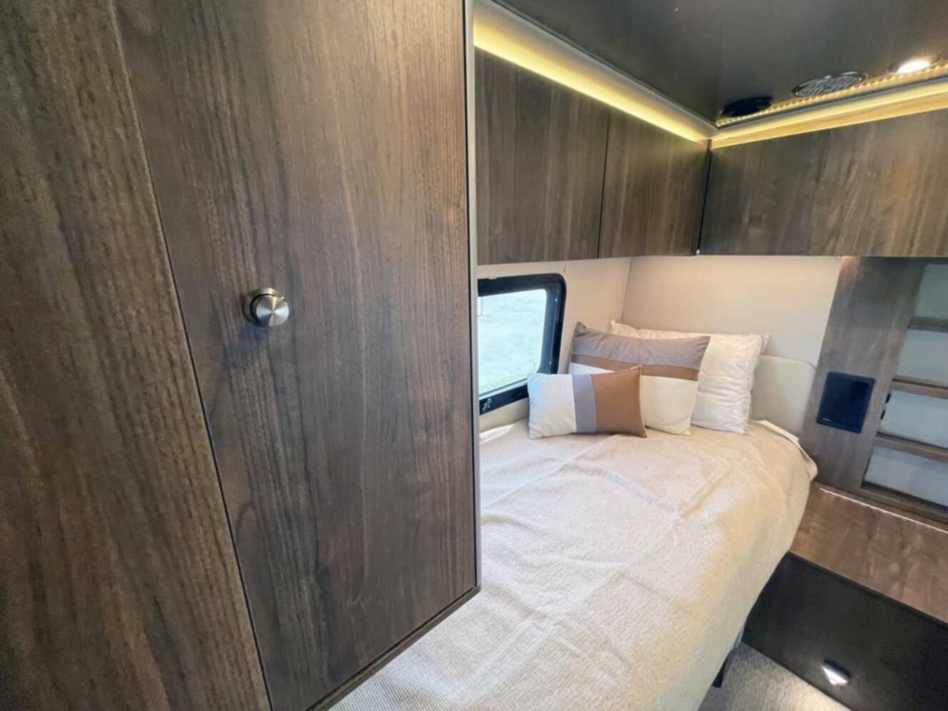 A photo of this 2027 Airstream Atlas 25RT