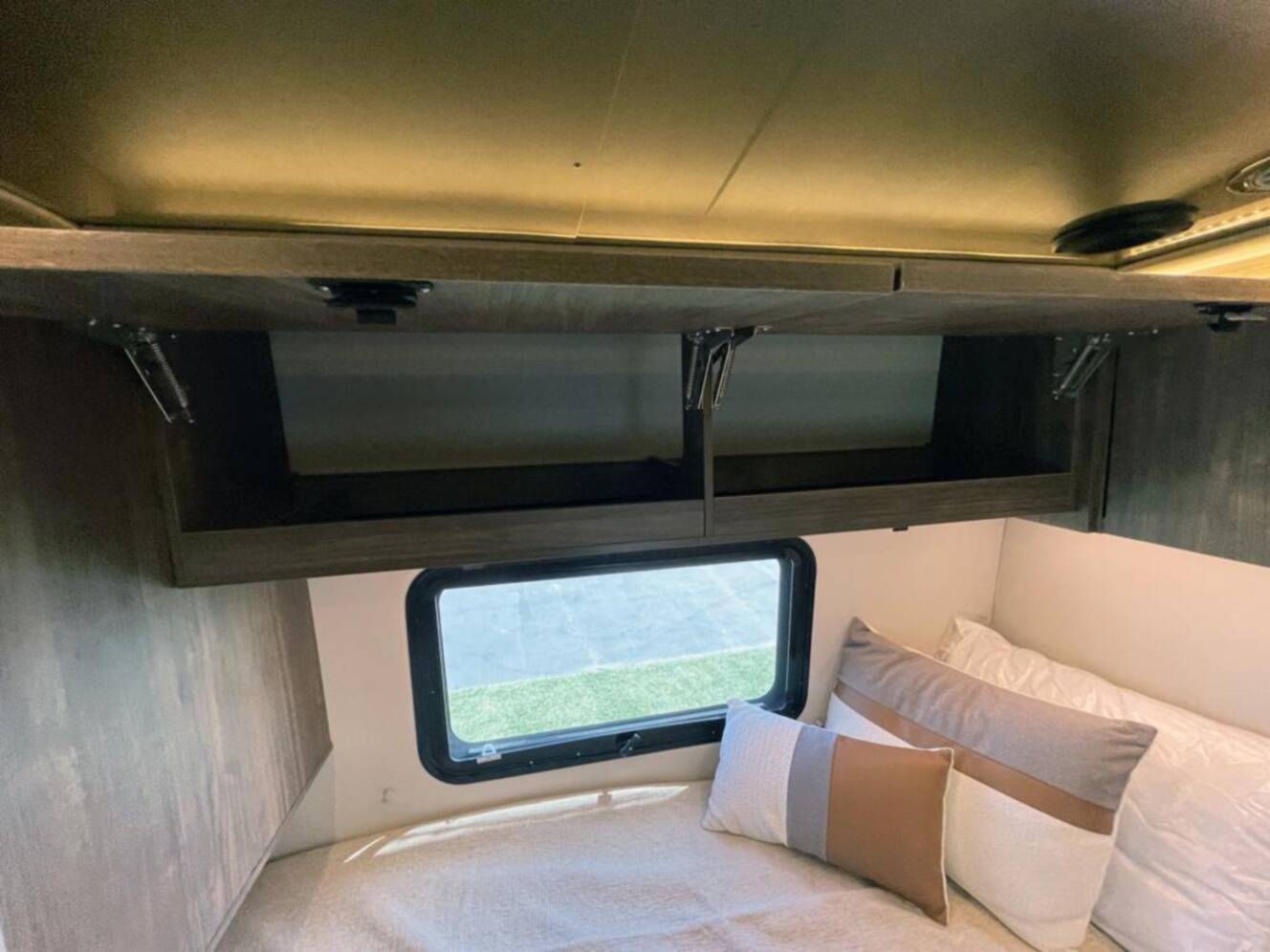 A photo of this 2027 Airstream Atlas 25RT