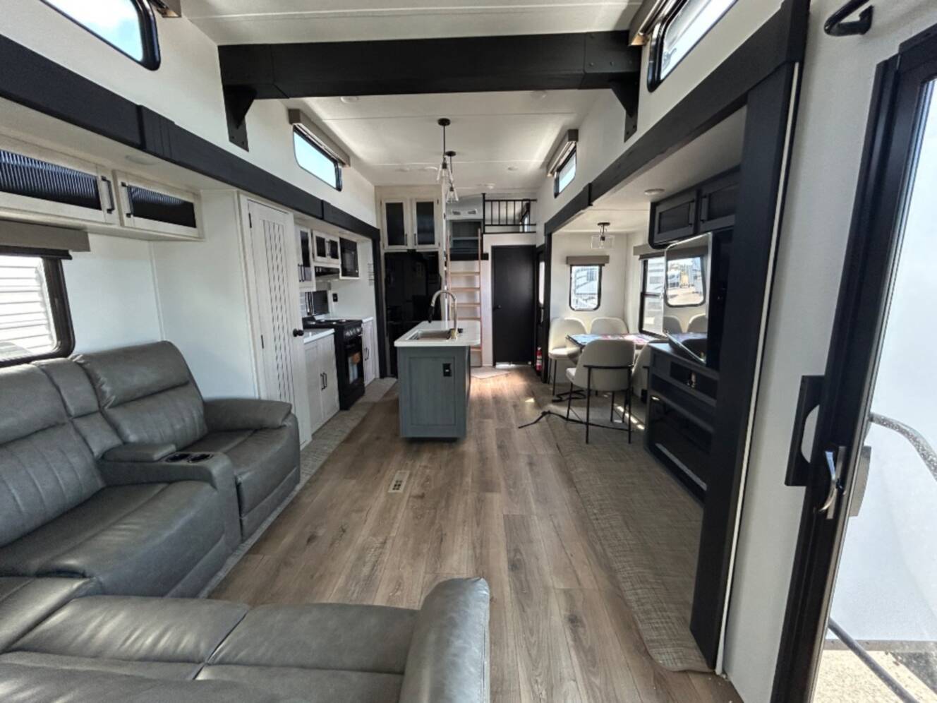 A photo of this 2026 Forest River Rv Puma Vista 420LFT