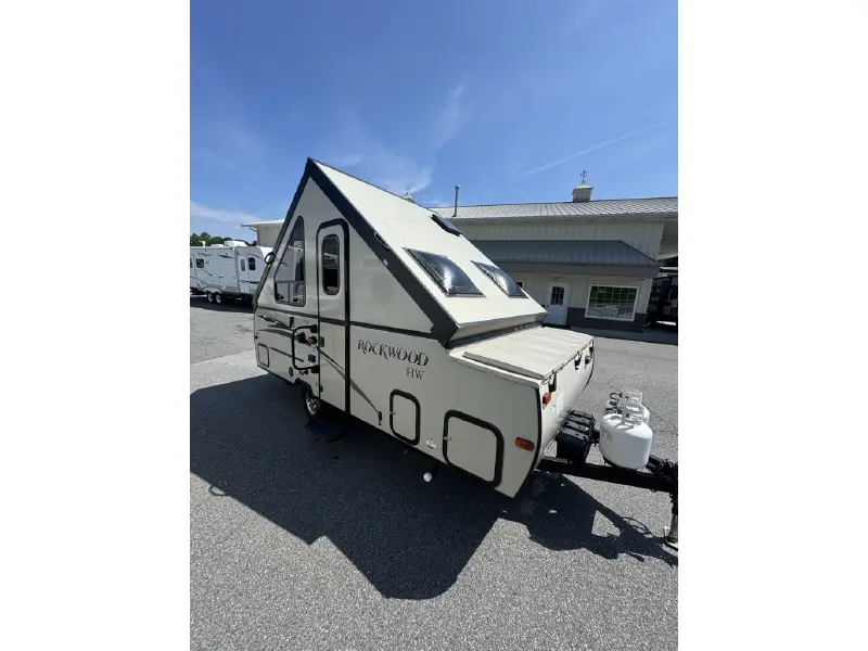 2015 FOREST RIVER ROCKWOOD A194HW