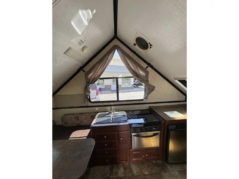 2015 FOREST RIVER ROCKWOOD A194HW