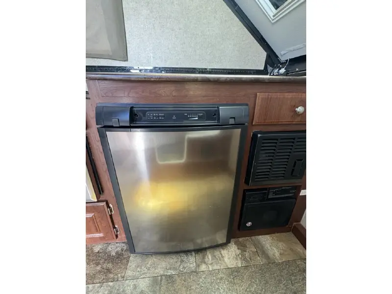 2015 FOREST RIVER ROCKWOOD A194HW