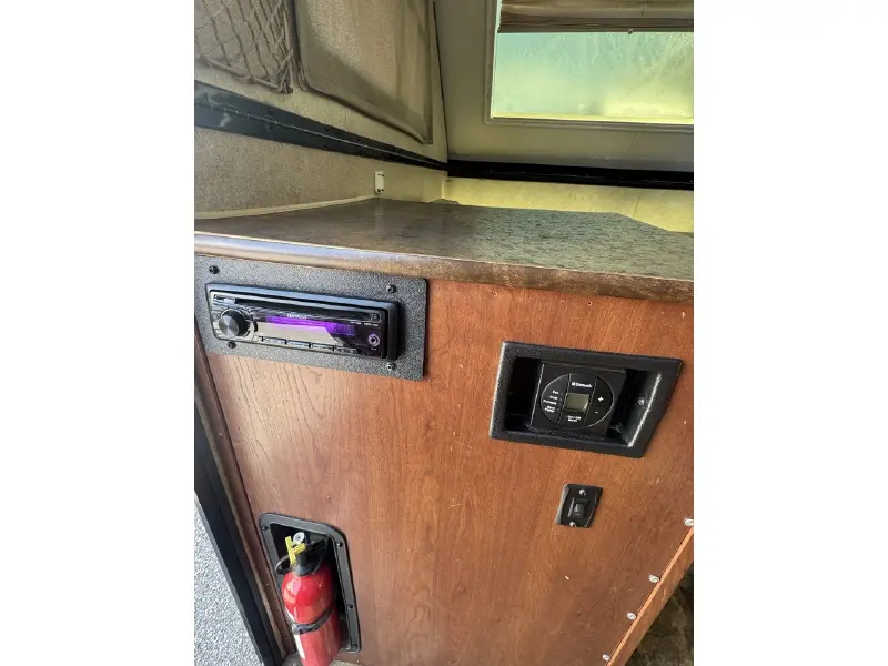 2015 FOREST RIVER ROCKWOOD A194HW