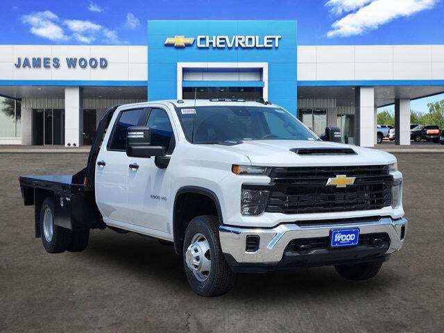 2026 CHEVROLET Silverado 3500 HD Chassis Cab in Decatur, TX