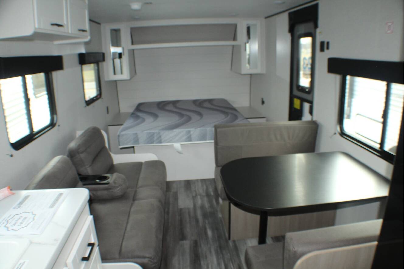 A photo of this 2026 Jayco Jay Flight SLX 250BH
